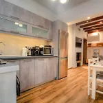 Stratos House 2br Parking Near Corfutown