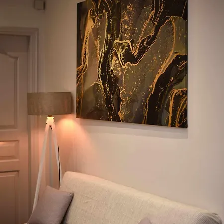 Stratos House! Alepou