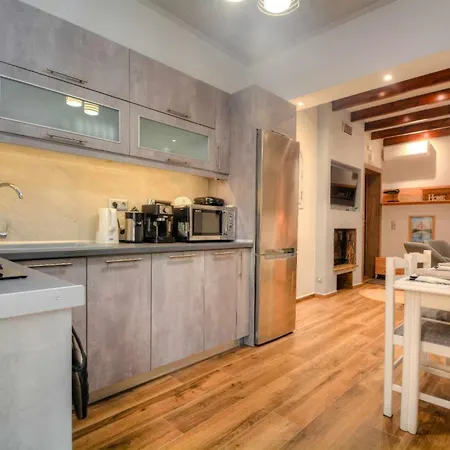 Stratos House 2br Parking Near Corfutown