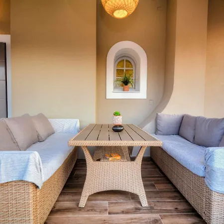 Сasa de vacaciones Stratos House 2br Parking Near Corfutown *
