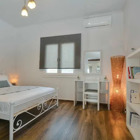 Stratos House 2br Parking Near Corfutown *