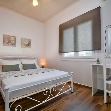 Stratos House 2br Parking Near Corfutown Сasa de vacaciones