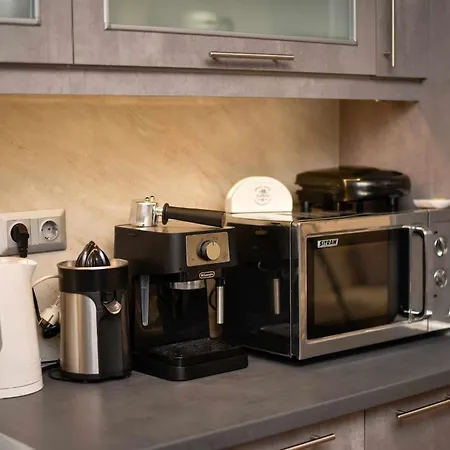 度假居 Stratos House!