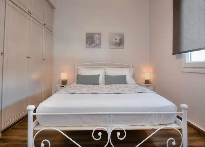 Stratos House 2br Parking Near Corfutown Vakantiehuis *