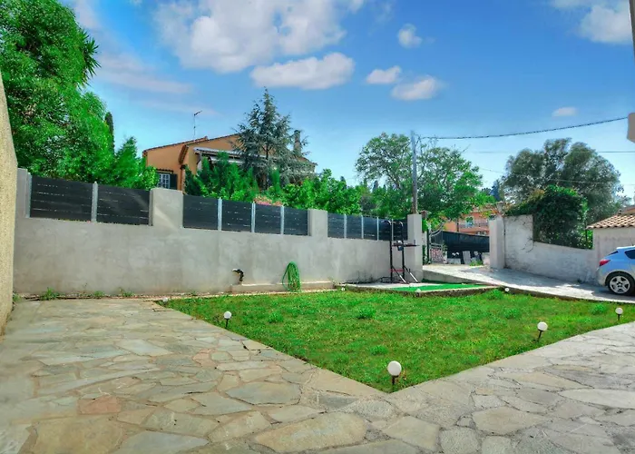Stratos House 2br Parking Near Corfutown Vakantiehuis *